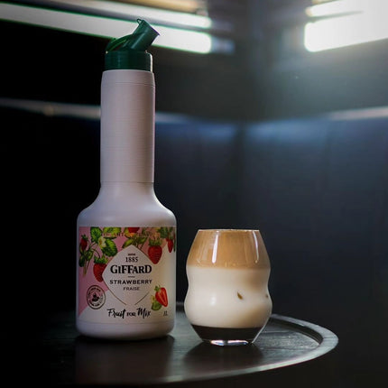 Mứt Trái Cây (Fruit Mix) Giffard Dâu (Strawberry) 1.000 ml x 6 Chai.jpg