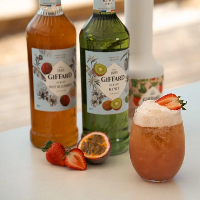 Syrup Giffard Kiwi (Kiwi) 1.000 ml x 6 Chai.png