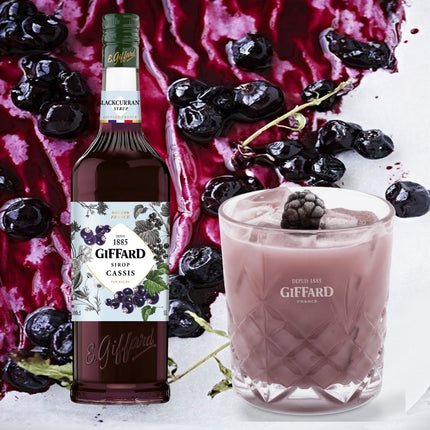 Syrup Giffard Nho Đen (Blackcurrant) 1.000 ml x 6 Chai 3.jpg